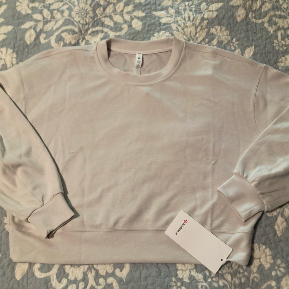 lululemon Perfectly Oversized Cropped Crew size 8 color: white opal
